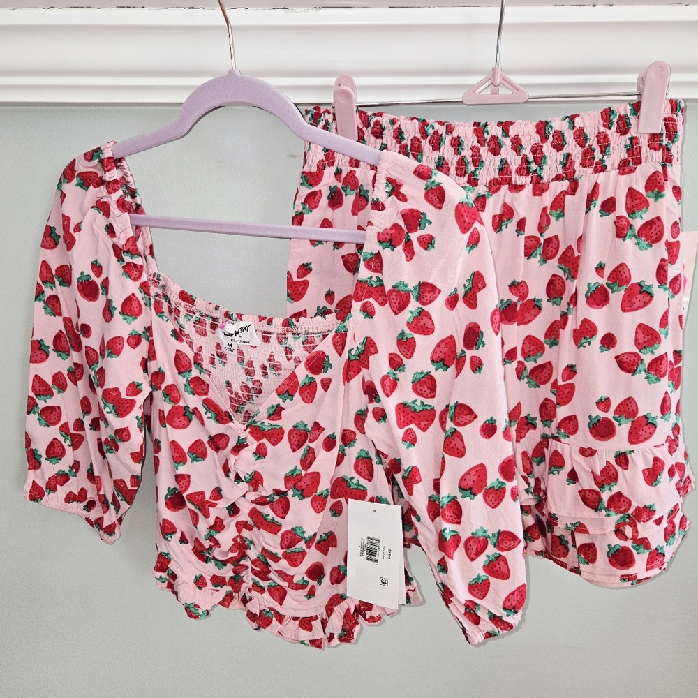 Strawberry Print Pink Women’s Smocked Crop Top - Unbranded